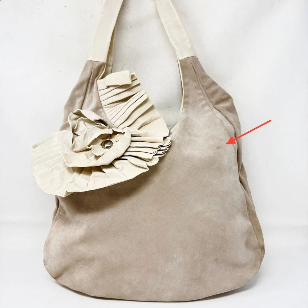 Renato Angi Beige Leather Ruffle Flower Double Handle Purse Shoulder Bag‎ NWT